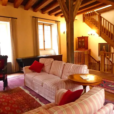 De L'ancien College Hébergement de vacances Hérisson